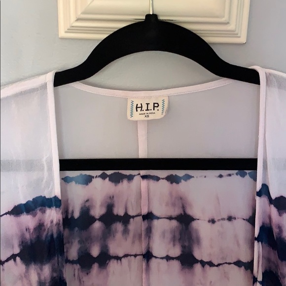 Shell - Picture 2 of 4